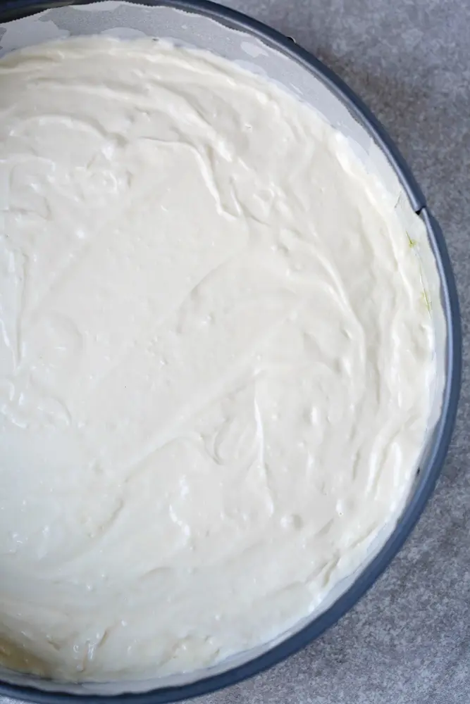 Red Velvet Cheesecake Step 4. This beautiful 2 layered Red Velvet Cheesecake is made with a moist red velvet cake and a smooth, creamy cheesecake layer on the top. It's as if a cake and cheesecake had a baby, both layers made with love and topped with a cream cheese frosting.