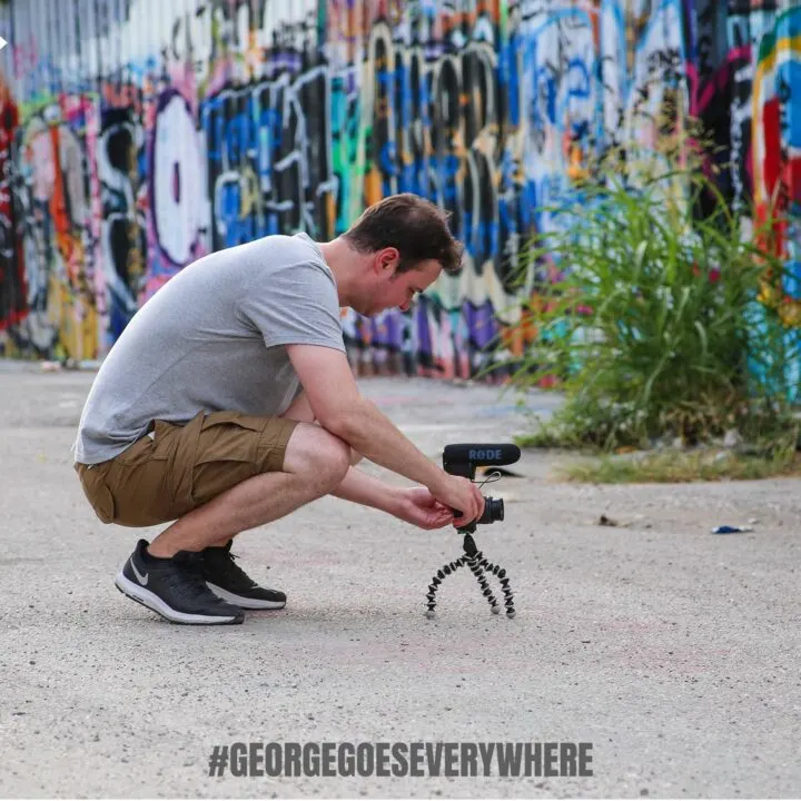 Exploring cities across the U.S. with just 100 bucks in his pocket