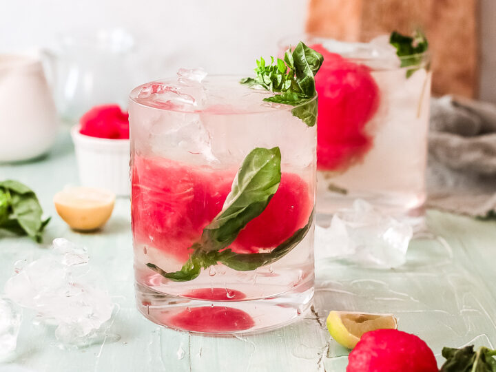 Enjoy this refreshing Sparkling Watermelon Juice on a hot summer day. Made with fresh ingredients, including watermelon and basil leaves, It's the perfect summer drink.