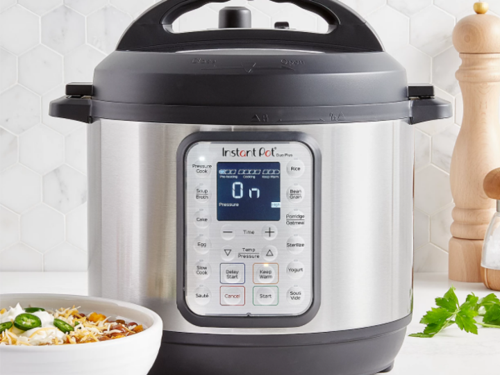 Save Big at Macy's from June 21-22 with limited-time special savings on everything from kitchenware to luggage, fragrances, and apparel. See what my hot picks are for the sales event, and also enter to win in Savings.com&rsquo;s #SaveBigAtMacys giveaway. Win one of four $250 e-gift card prizes from Macy&rsquo;s!