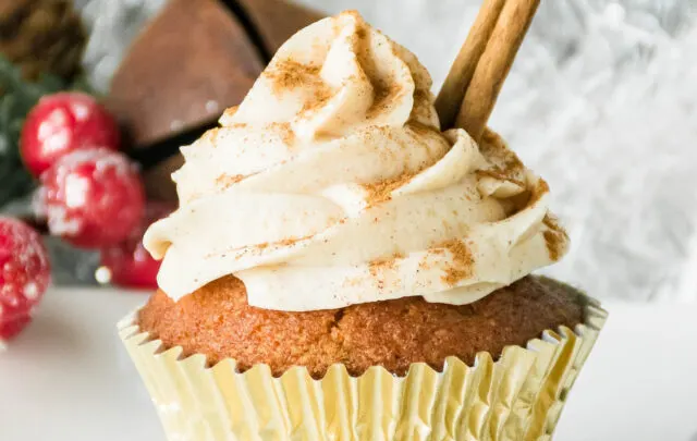 cropped-Eggnog-cupcakes-set1-003-4-scaled-1.jpg