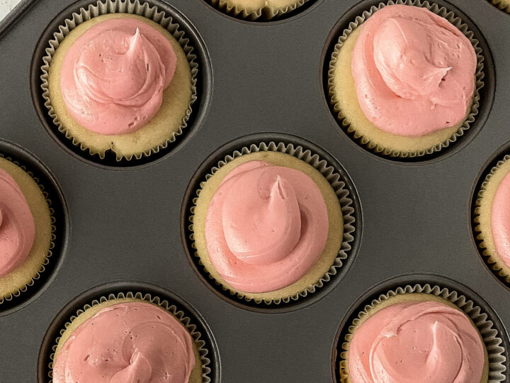 Copycat Magnolia Vanilla Cupcakes